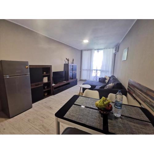 Apartment D с една спалня в комплекс Sunny Island