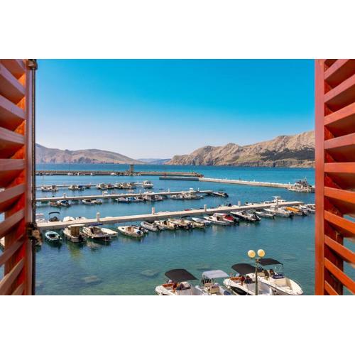 Apartment Darko with Sea View