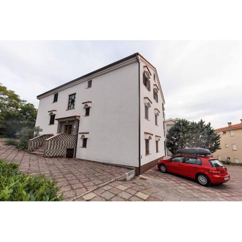 Apartment Diracca
