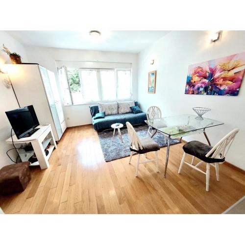 Apartment Divas Split