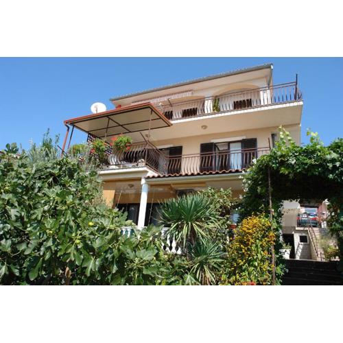 Apartment Dokic