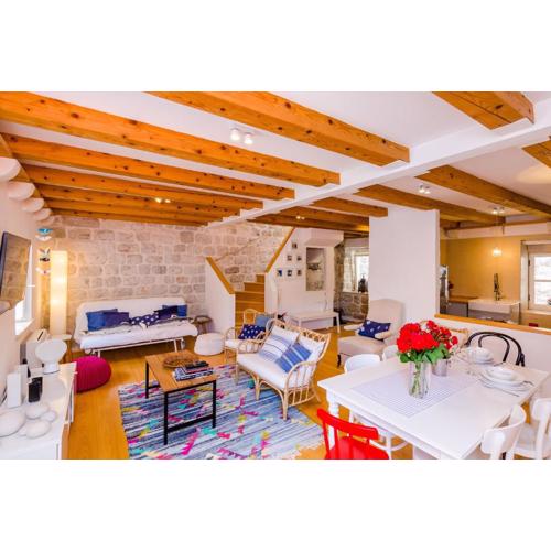 Apartment Domino 18