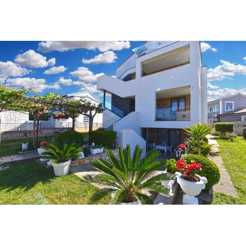 Apartment Dragana 1490