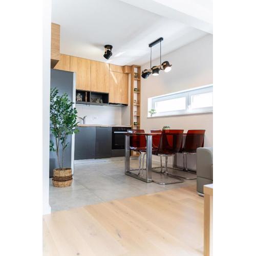 Apartment Duo Lipa by Belmont Realty