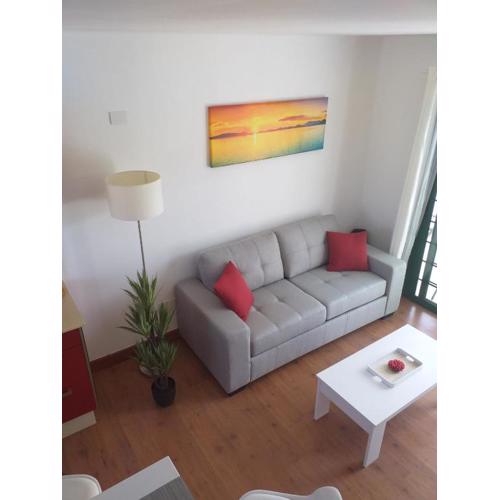 Apartment duplex -The Sunny Hut - swimming pool - Free Wifi & AC- Residence Las Marinas