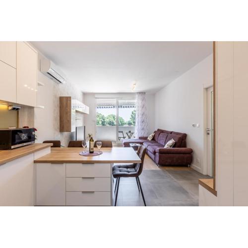 Apartment Ema 3