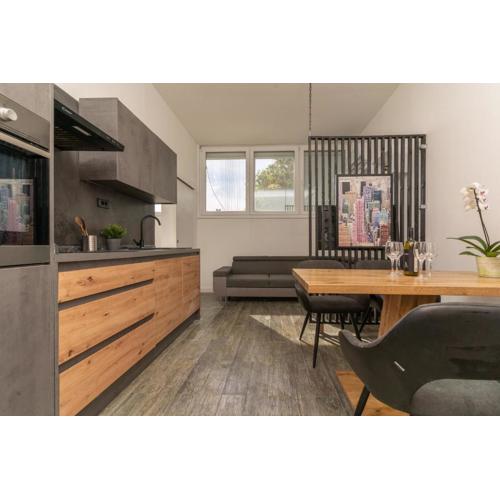 Apartment Ena - Located in quiet area 500m of the sea