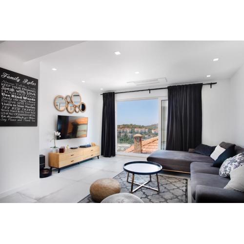 Apartment Eni