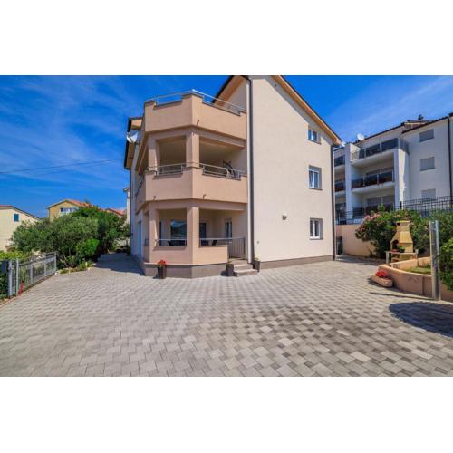 Apartment Ereiz