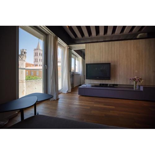 Apartment F