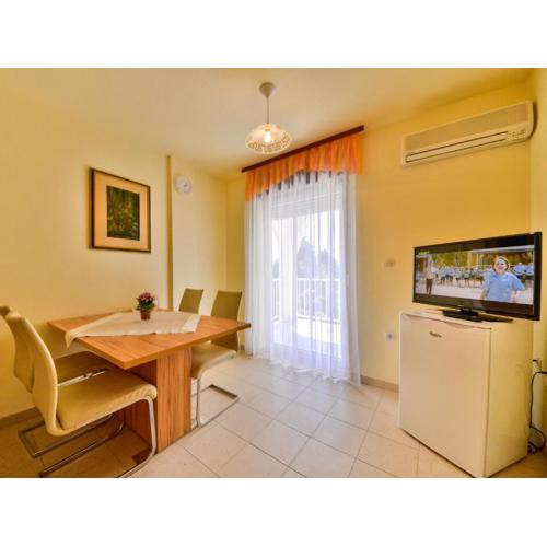 Apartment Fani-1 by Interhome