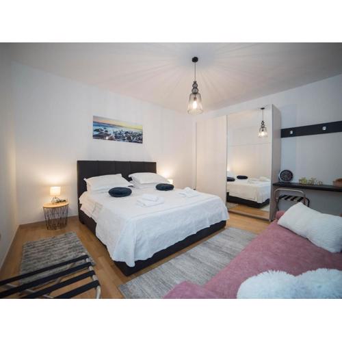 Apartment Faros