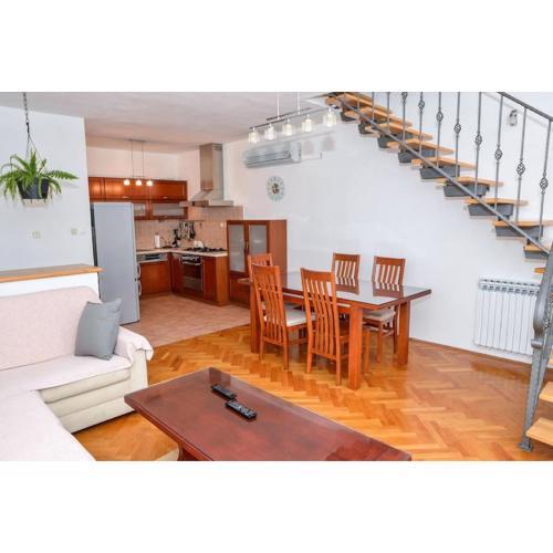 Apartment Flavija