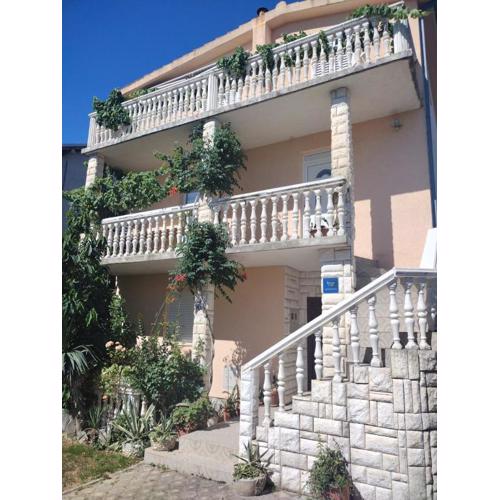 Apartment Franjo
