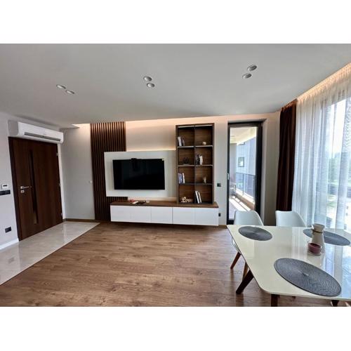 Apartment G17