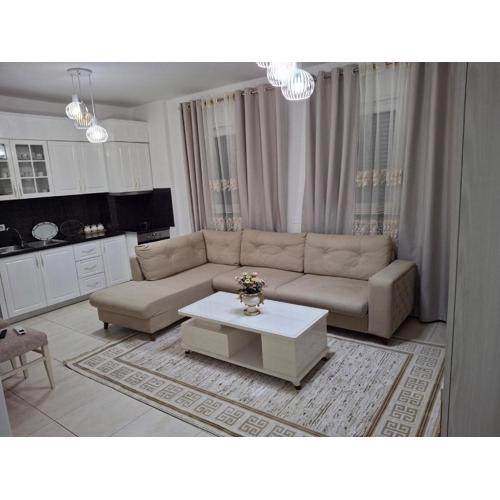 Apartment Gjuhadol