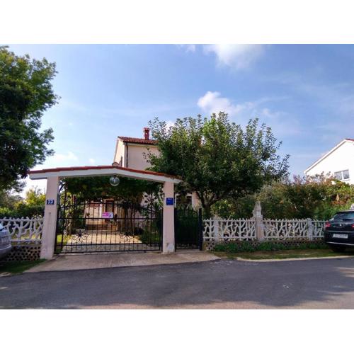 Apartment Gracijana