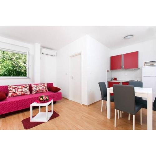 Apartment Happy Holidays - One Bedroom Apartment