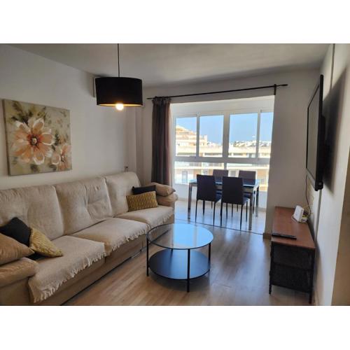Apartment in Avenida Alay, 2