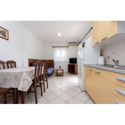 Apartment in Baška 12290