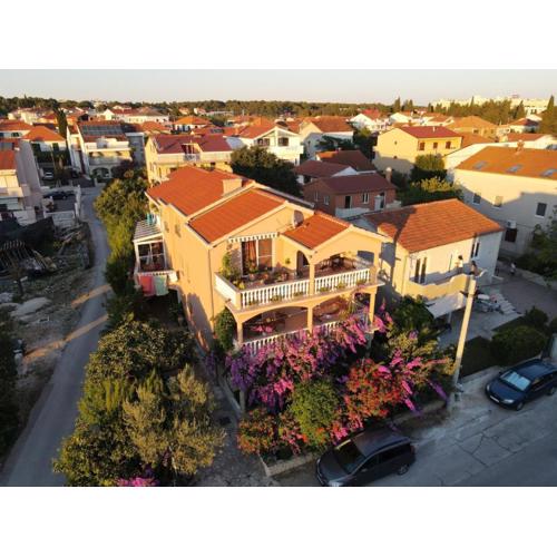 Apartment in Biograd na Moru with Terrace, Air conditioning, Wi-Fi, Dishwasher (4818-1)