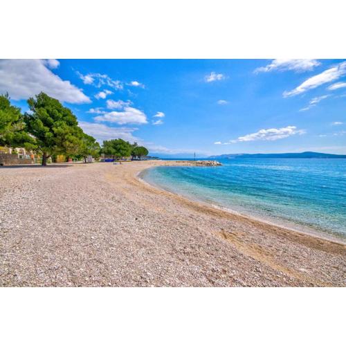 Apartment in Crikvenica 42451