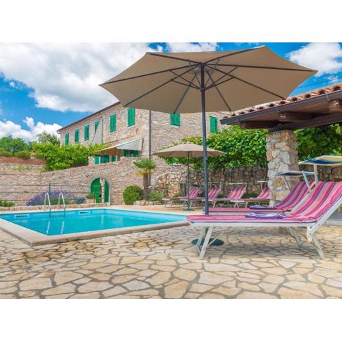 Apartment in Crikvenica with Scenic Terrace