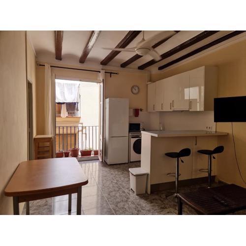 Apartment in Downtown 2 bedrooms AC 30 nigths min