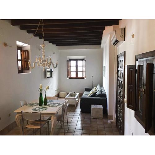 Apartment in Elvira Street with Wifi