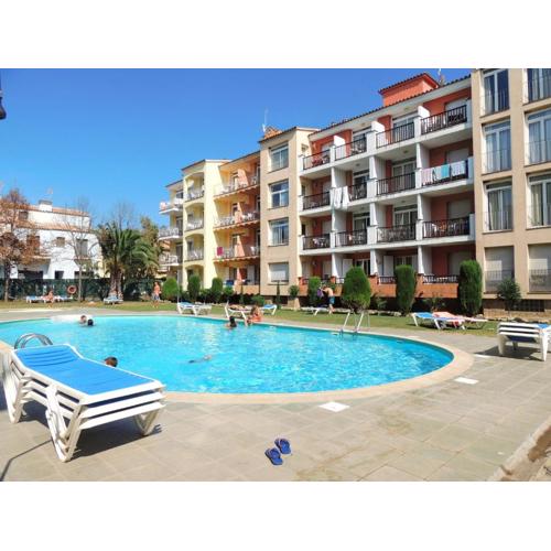 Apartment in Empuriabrava near beach