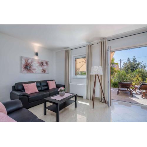 Apartment in Malinska Insel Krk 13004