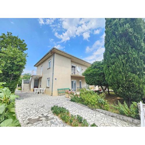 Apartment in Novi Vinodolski 15306