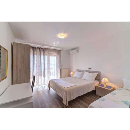 Apartment in Novi Vinodolski 53746