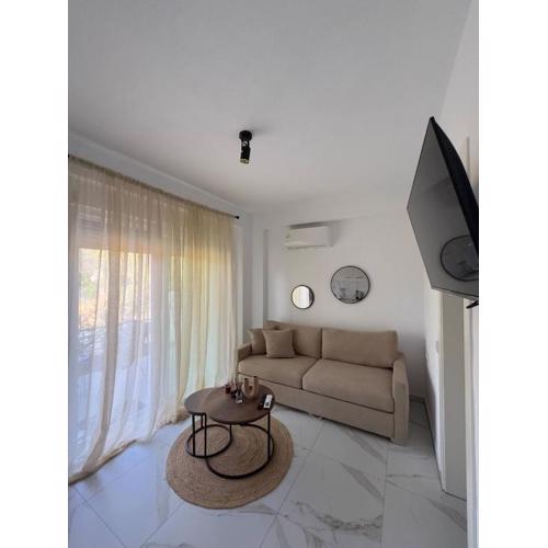 Apartment in Paralia Ofriniou