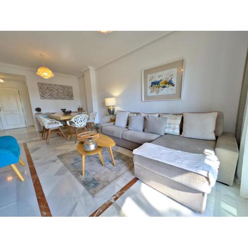 Apartment in Puerto Banus Lorcrimar V Marbella