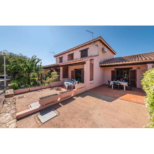 Apartment in San Teodoro 23143