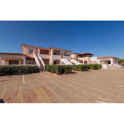Apartment in San Teodoro 44946