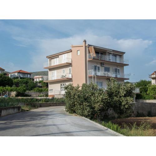 Apartment in Seget Donji near Trogir Old Town