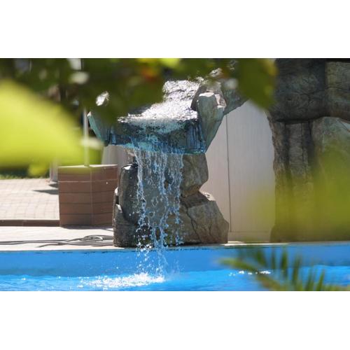 Apartment in Sunny beach, Complex Sun Village, 80 qm, 2 bedrooms & living room near to the beach, SWIMMING POOL, garden