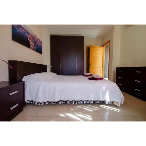 Apartment in Sunny St Paul\