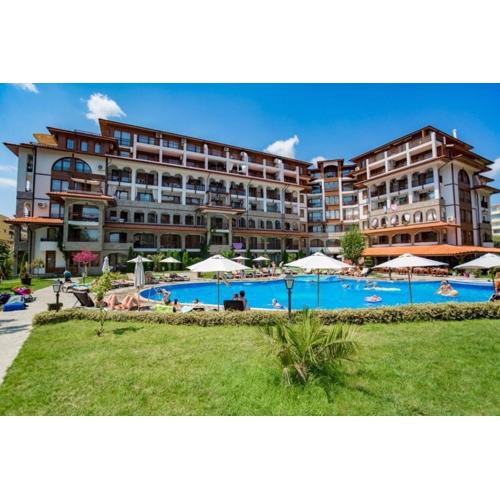 Apartment in the complex Olymp
