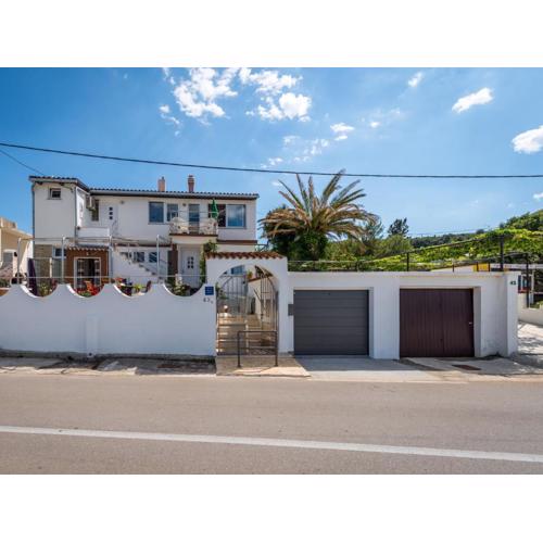 Apartment in Trogir near the Beach