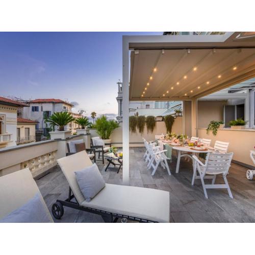 Apartment in Viareggio with seaviews