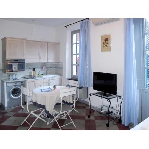 Apartment Isotta - FLG206 by Interhome