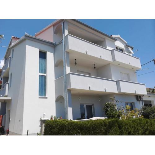Apartment Istuk