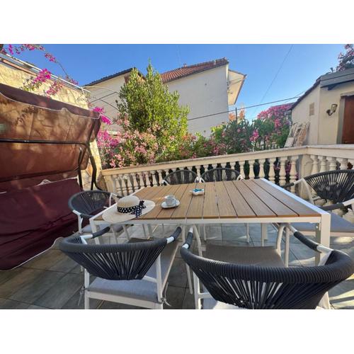 Apartment Ivale