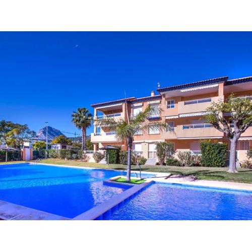 Apartment Jardine de Bolonia Plus by Interhome