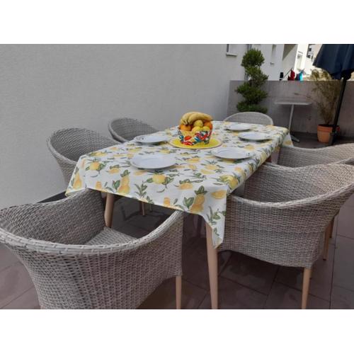 Apartment Jelena - cozy two bedroom apartment only 70m from the beach, Diklo - Zadar
