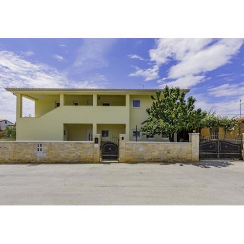 Apartment Kraljevic