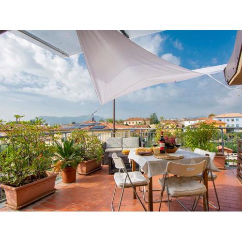 Apartment La Rondine - LUU280 by Interhome